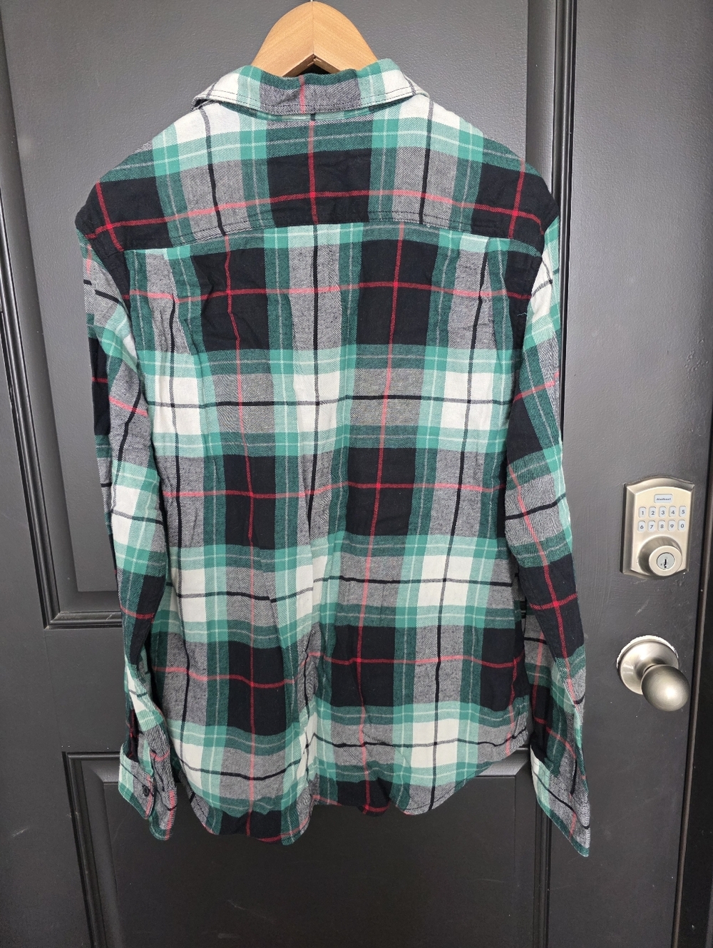 Old Navy Plaid Button-Down Shirt Women Sz M Built In Flex Long Sleeve NWT - Picture 9 of 9